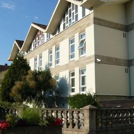 Hotel Loop *